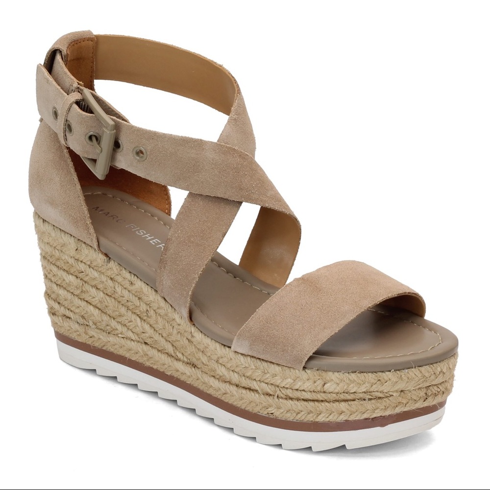 Marc Fisher Zaide Platform Sandals 9.5